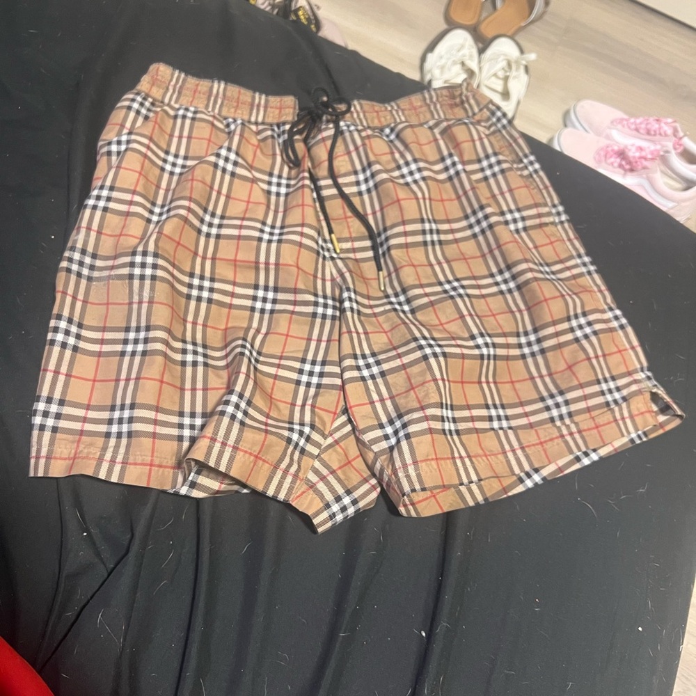 Available Authentic Burberry Men Tan Guildes Signature Check Swim Trunks
